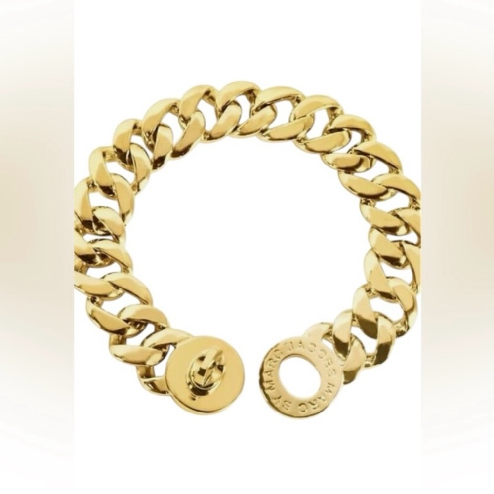 Marc By Marc Jacobs Large Goldtone Bracelet with Katie Turn Lock New with Tags.